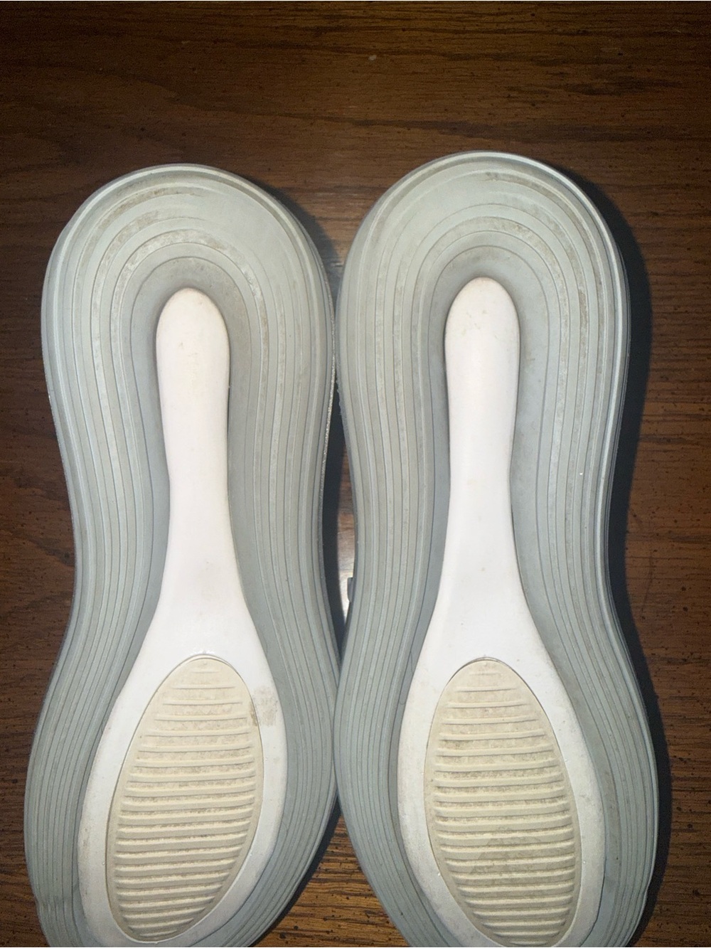 Nike Women’s Air Max 720 White Sneakers - Picture 8 of 11